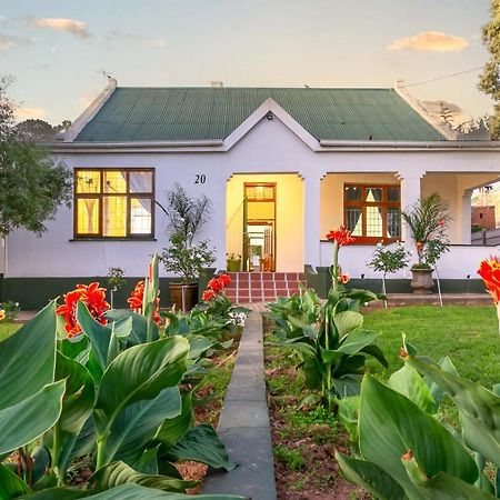 Ravenscliff Villa Oudtshoorn Exterior photo